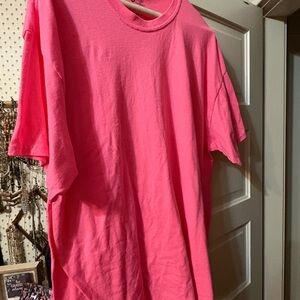 Classic Crew Neck T-Shirt - Bright Pink